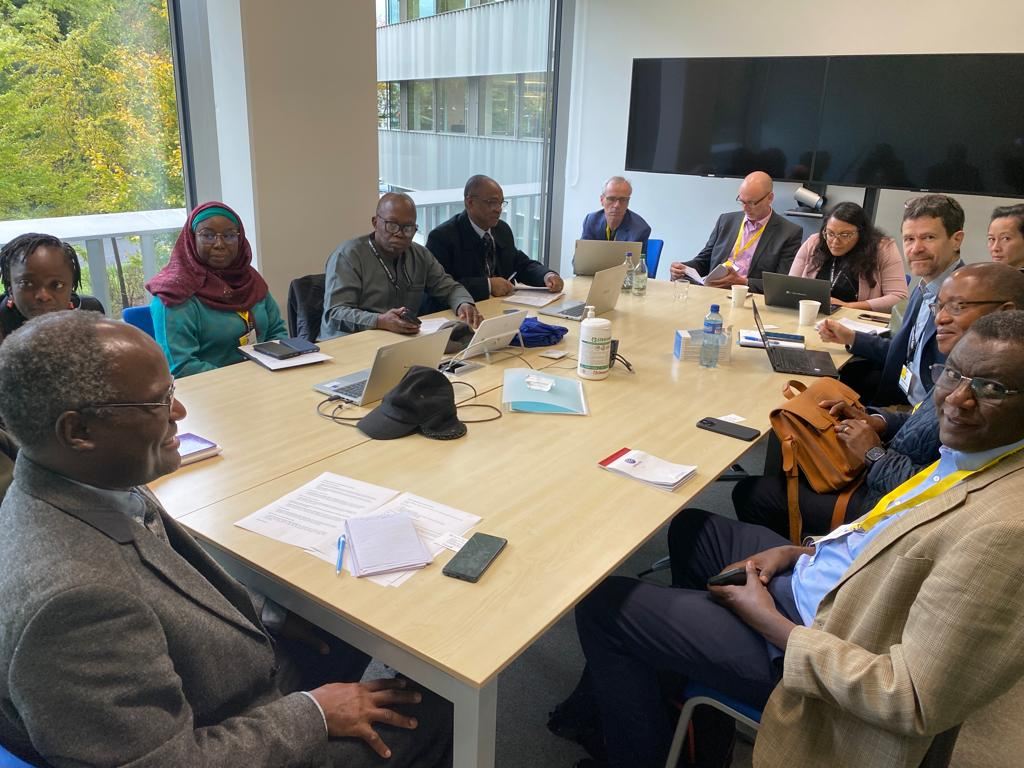 Roundtable business meeting for structured trade governance